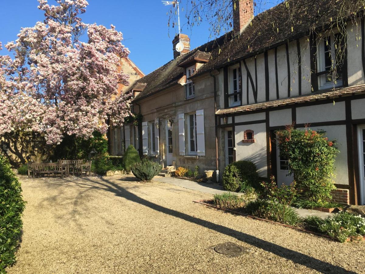Le Puits D'Angle Bed and Breakfast Thibivillers Εξωτερικό φωτογραφία